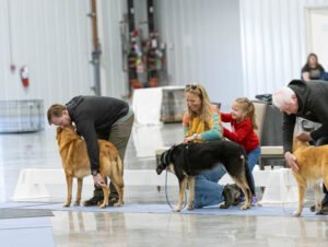 handling class (25 of 40)